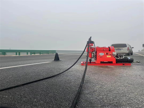 临潼马路路基路面开裂下沉注浆加固灌浆