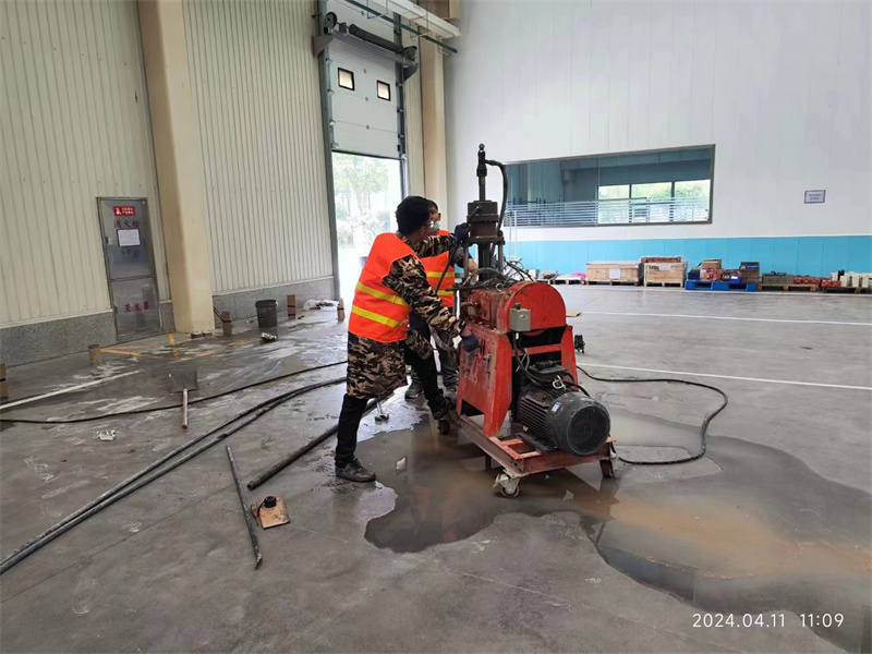 临潼厂房地面下沉塌陷注浆加固施工